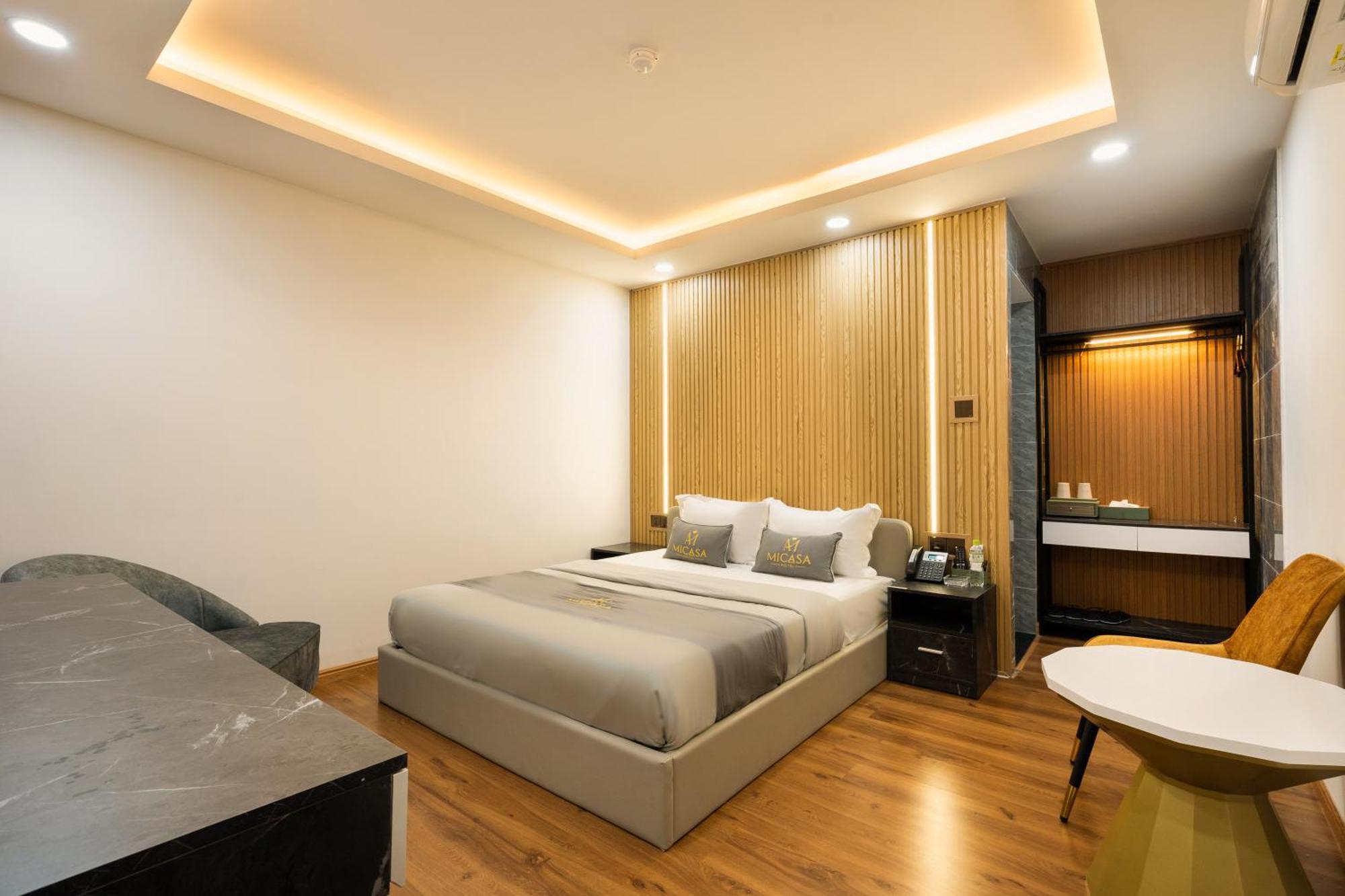 Khách sạn Micasa